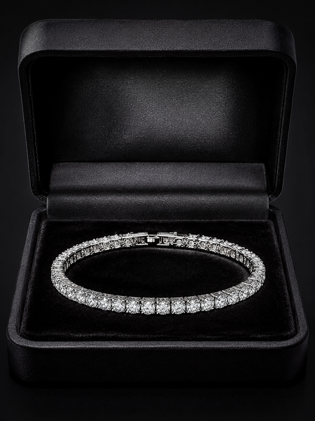 Bijoux de Mode Bracelet Élégant en Argent avec Pierres Claires pour une Tenue Raffinée et Chic (Bracelet Femme Argent Élégant | Bijou Chic — Zenchic)